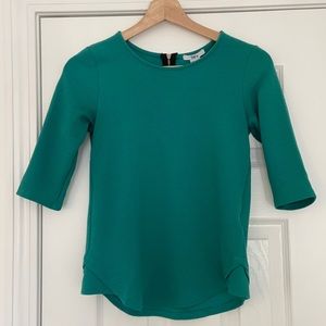 bar III green 1/2 sleeve blouse
